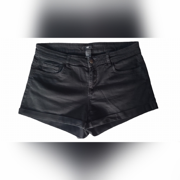 H&M  Black Jean Shorts size 8 - Picture 1 of 5